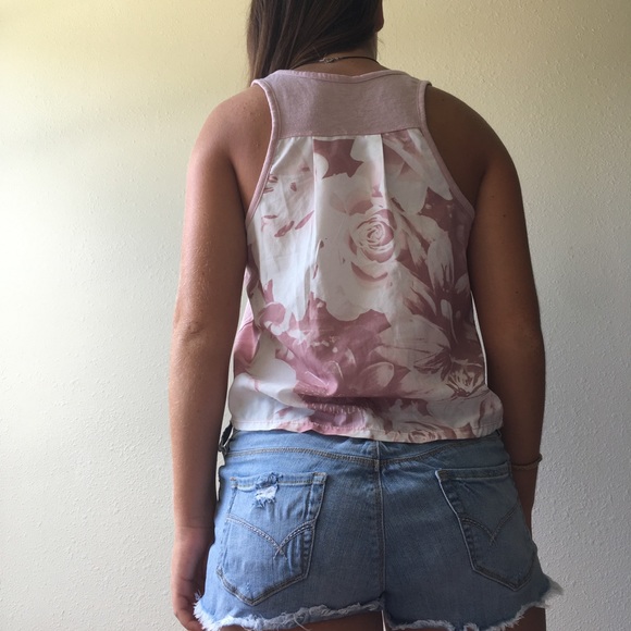 “happy hour” tank - Picture 2 of 2